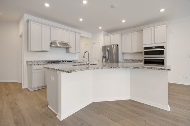 Building Photo - 537 Watercress Dr