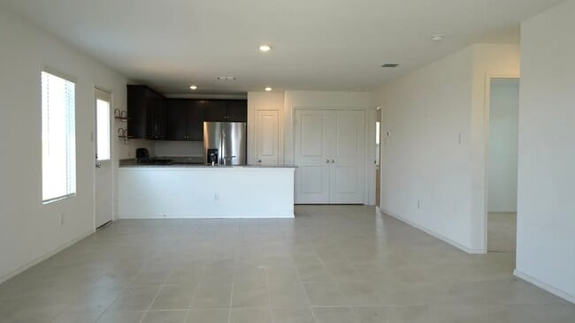 Building Photo - 3702 Haydon Hl Rd