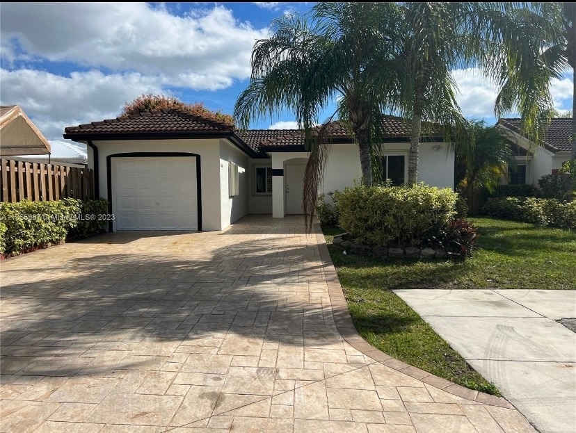 Primary Photo - 14260 SW 182nd Terrace