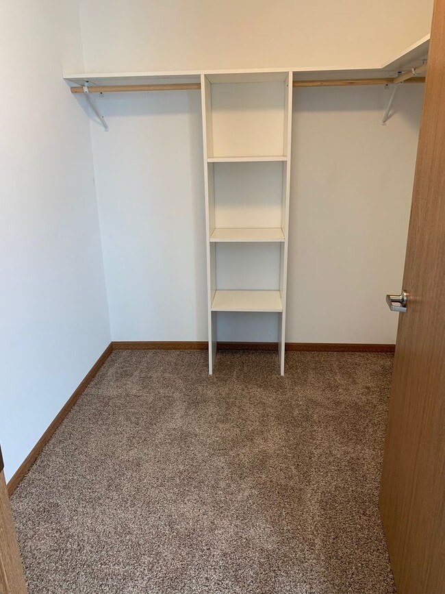 Building Photo - Welcome to Lipton Apartments – Your New Ho...
