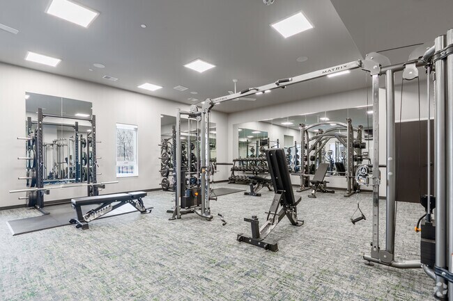 Gimnasio - Bloom Monona Apartments