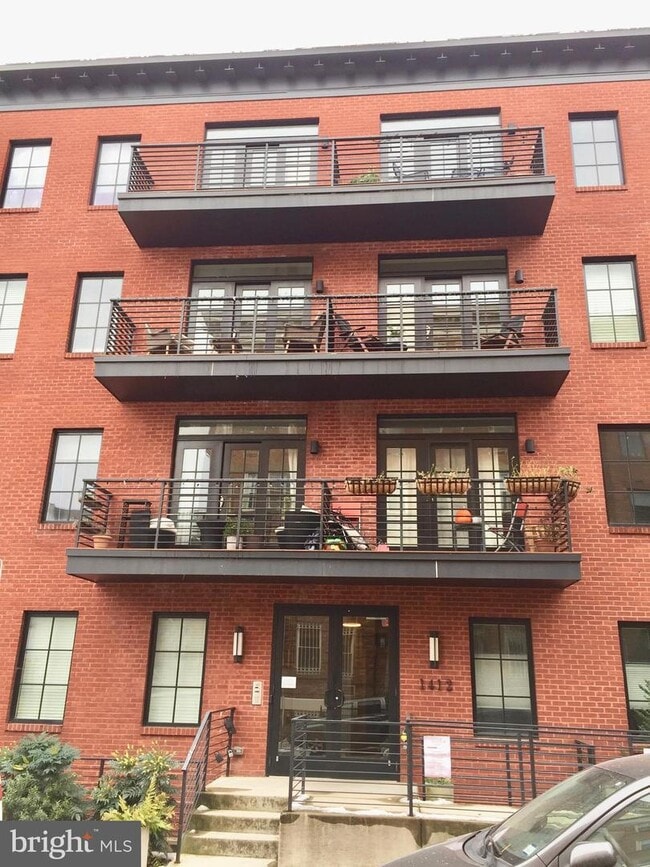 Building Photo - 1412 Chapin St NW