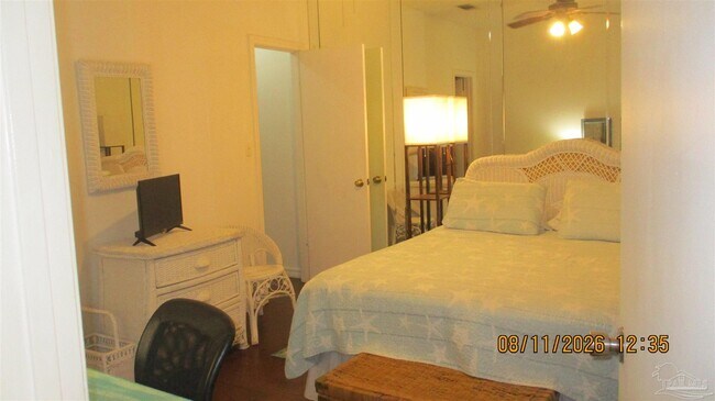 Foto del edificio - 501 E Burgess Rd