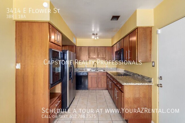 Foto del edificio - 3414 E Flower St