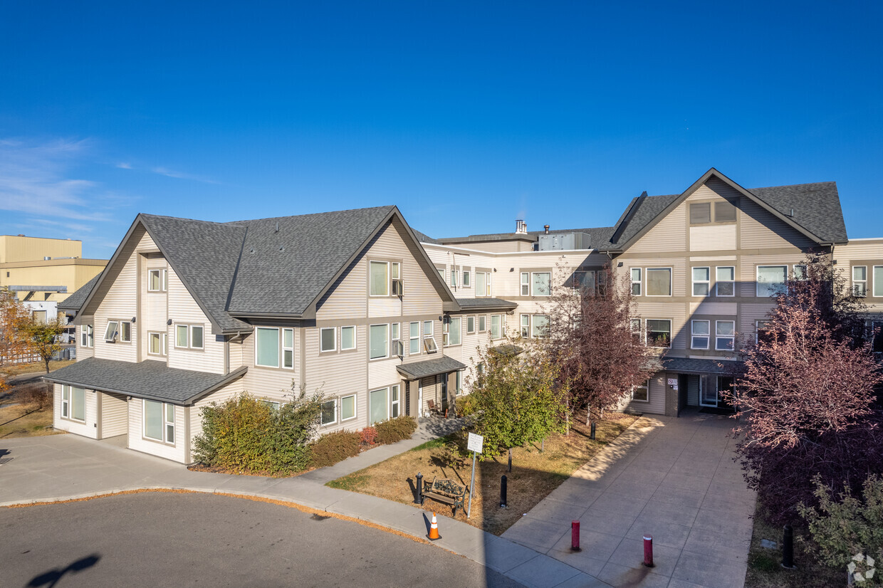 Primary Photo - Alice Bissett Place Housing