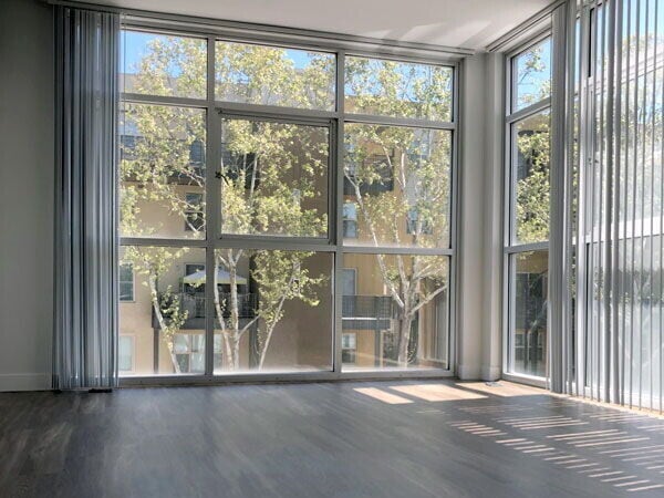 Interior Photo - 33 South Third