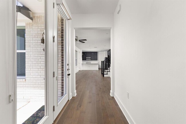 Foto del edificio - 4412 Tilley St