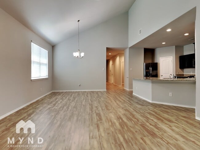 Foto del edificio - 18060 Atwood Mill Dr