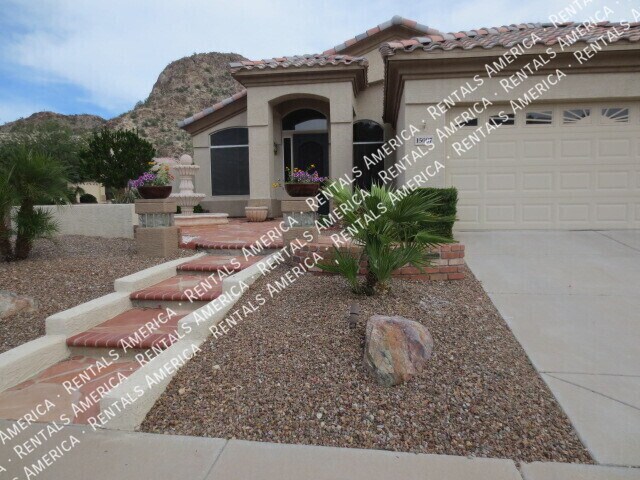 Building Photo - 15007 S 13th Pl