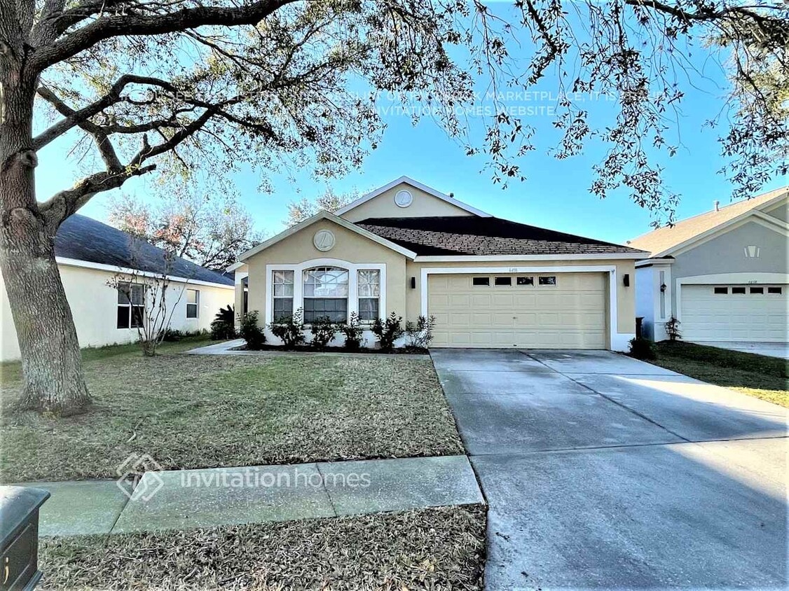 Foto principal - 6416 Bridgecrest Dr