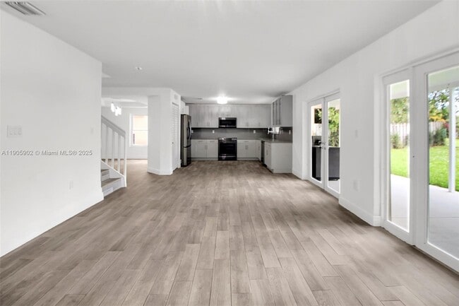 Foto del edificio - 13505 SW 122nd Ave