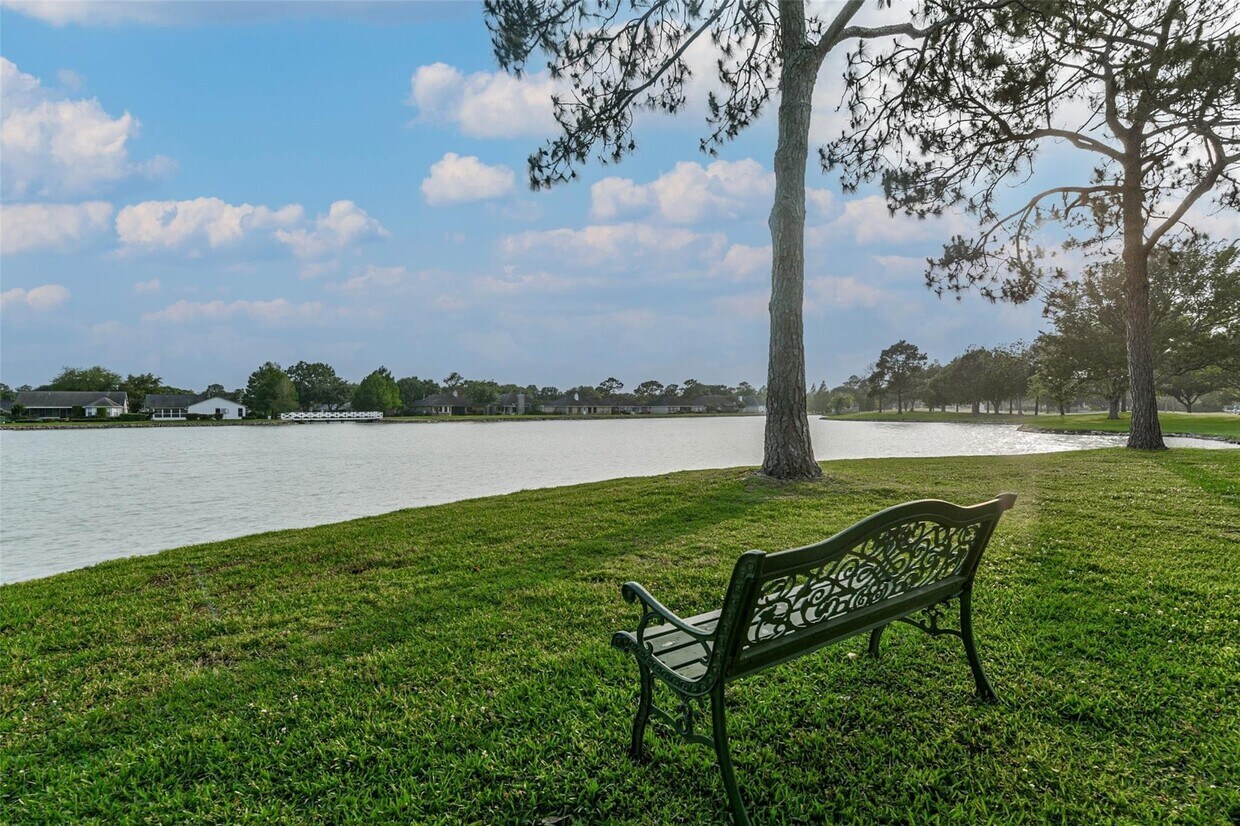 Foto del edificio - 3327 S Country Meadows Ln