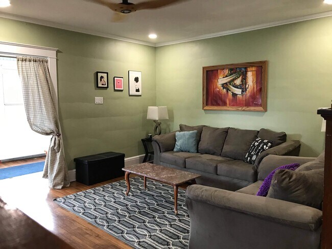 Foto principal - 519 Vine St