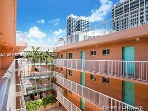 Building Photo - 6801 Harding Ave