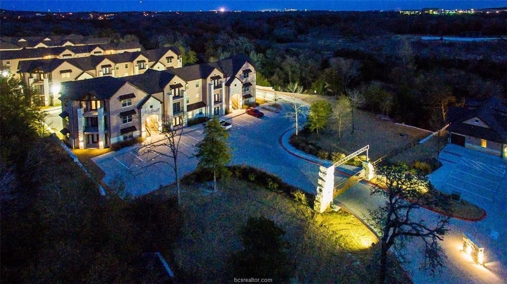 Foto principal - 7273 Riverside Pkwy