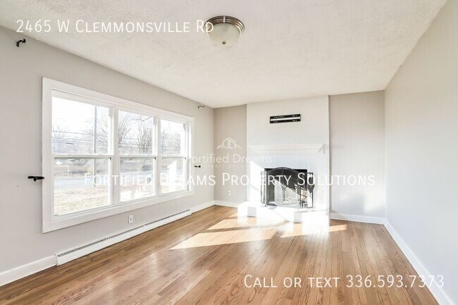 Building Photo - 2465 W Clemmonsville Rd