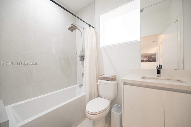 Foto del edificio - 10366 NW 68th Ter