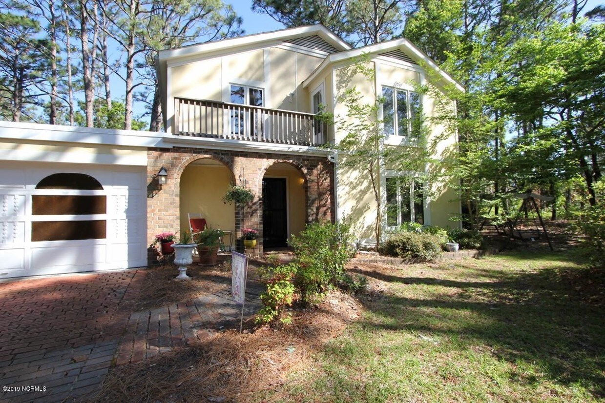 Primary Photo - 130 Pine Lake Rd