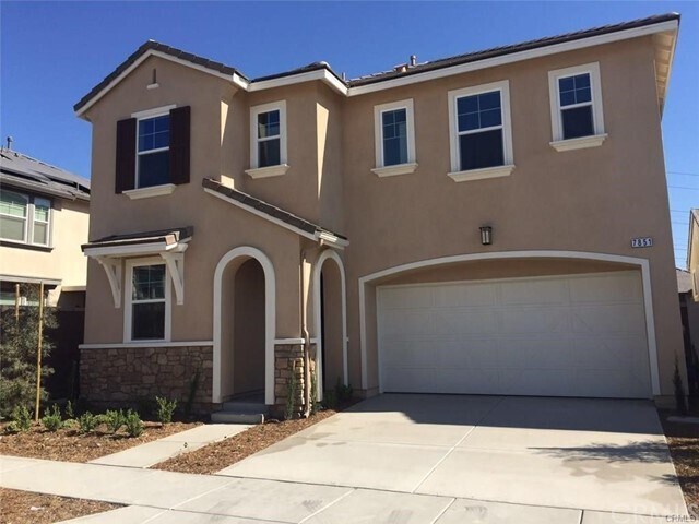 Foto principal - 7851 Wild Rye St