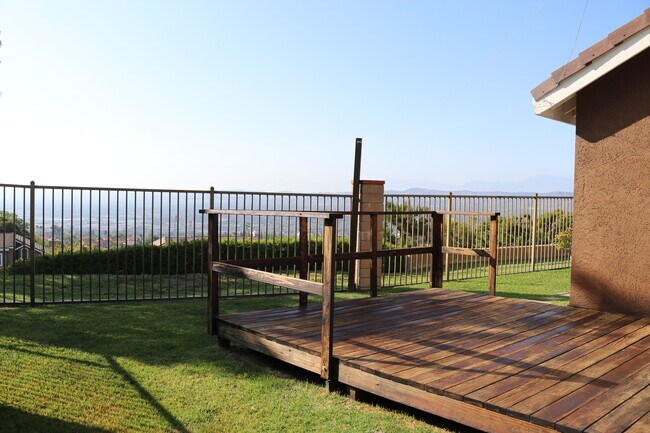 Foto del edificio - 857 S Sapphire Ln