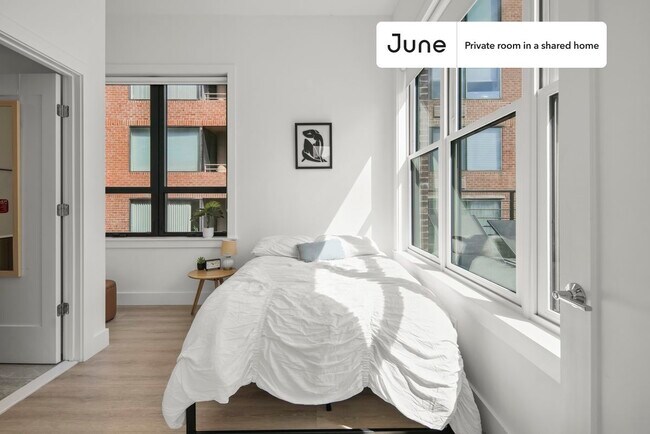 Building Photo - Room in Shared 3 bed/2 bath home in Dupont Circle
