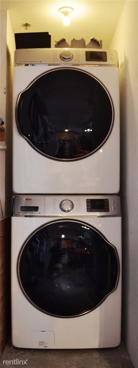 Foto del edificio - 2 br, 2 bath  - 444 NE 30th St Unit 606B
