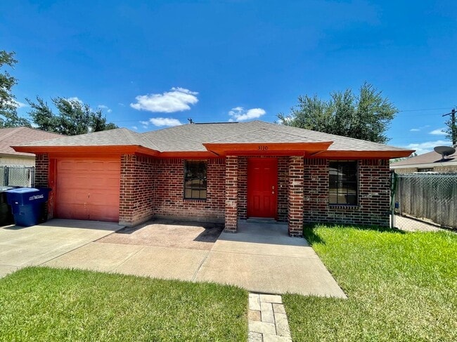 Building Photo - 3110 N 41 St Ln