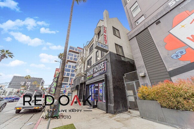 Foto del edificio - 5849 Sunset Blvd