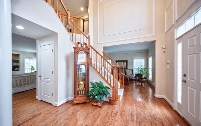 Foto del edificio - 15806 Copper Beech Dr