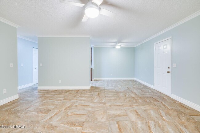 Foto del edificio - 101 Bent Tree Dr