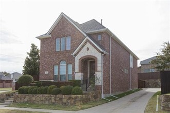 Building Photo - 9701 Lightcatcher Dr