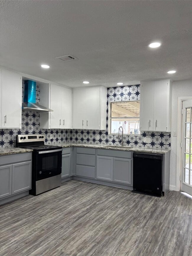 Foto del edificio - 2012 Water St