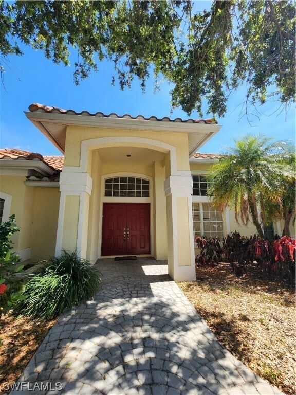 Building Photo - 11761 Pinewood Lakes Dr