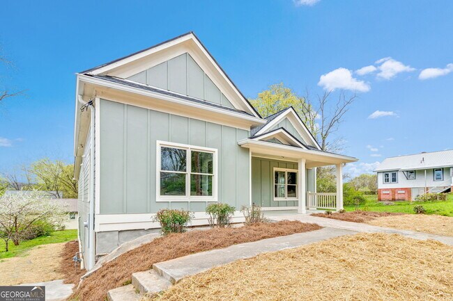 Foto del edificio - 1006 Maple Ave SW