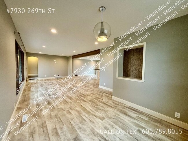 Building Photo - 47930 269th St