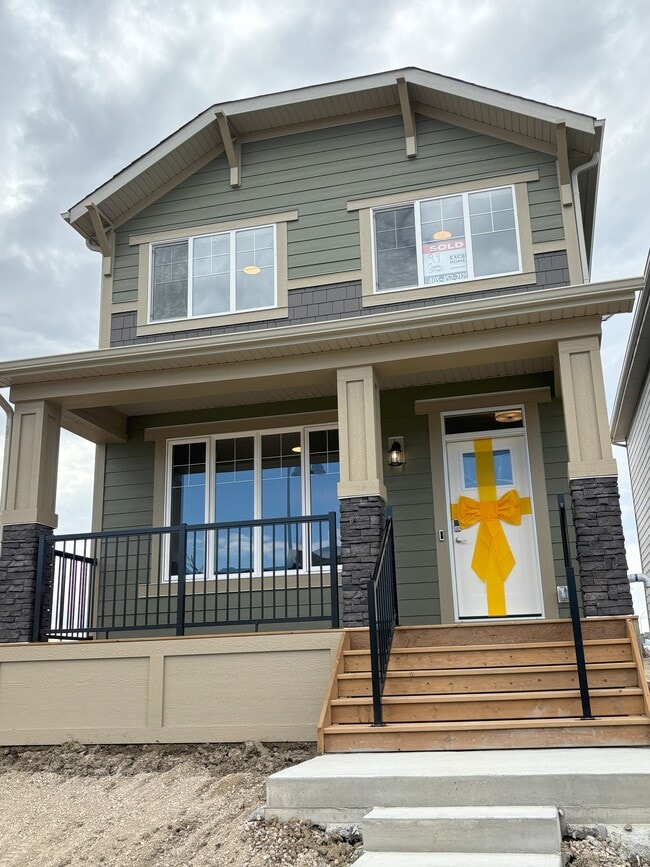 Building Photo - 99 Magnolia St SE