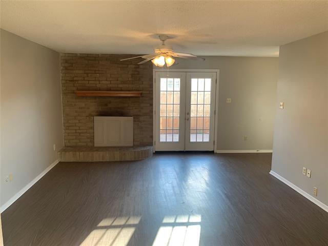 Foto del edificio - 719 Bluebonnet Dr
