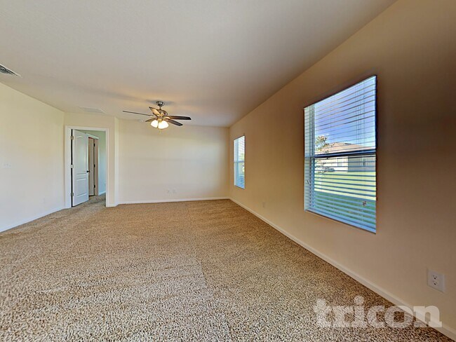 Building Photo - 3323 Canyon Falls Dr