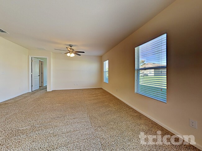 Foto del edificio - 3323 Canyon Falls Dr