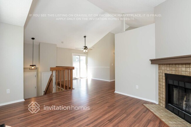 Foto del edificio - 17487 E Plateau Dr