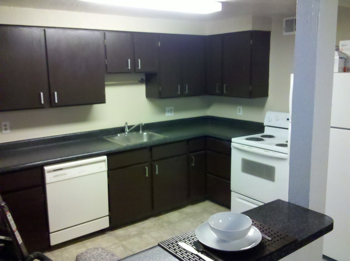 Foto principal - 4288 Hooker St