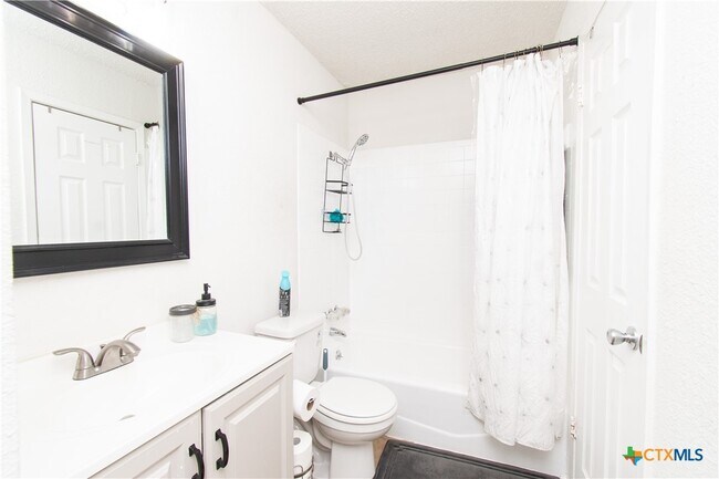 Foto del edificio - 4405 Teri Rd