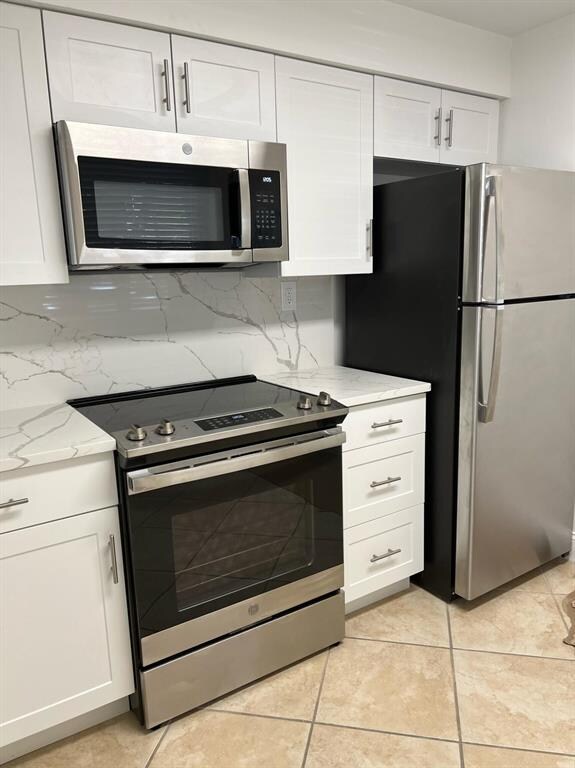 Foto del edificio - 735 NW 91st Terrace