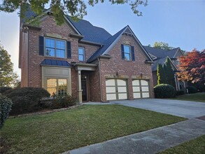 Building Photo - 1132 Grassmeade Way