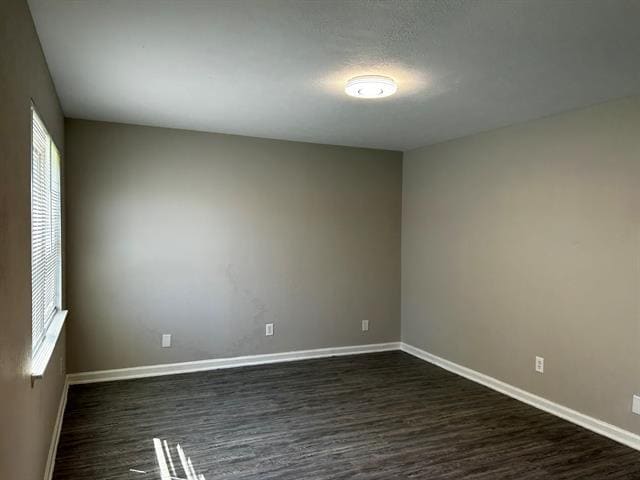 Building Photo - 4301 Live Oak Dr