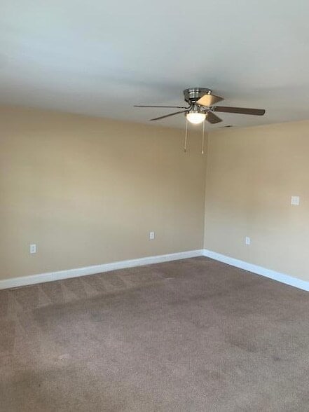 Building Photo - 1615 Manchester Trail NE