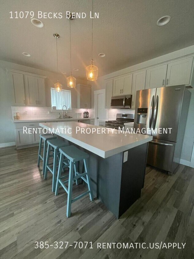 Foto principal - 11079 Becks Bend Ln