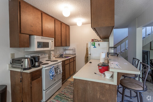 2HAB, 1,5BA - Cocina - Viking Apartments