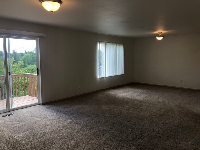 Foto del edificio - 504 SW City View St