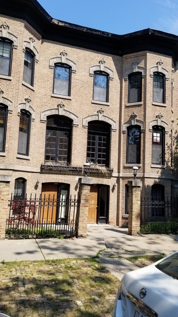 Building Photo - 2217 N Cleveland Ave